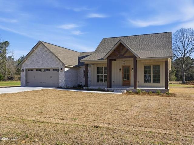 House for sale in Petal, Mississippi