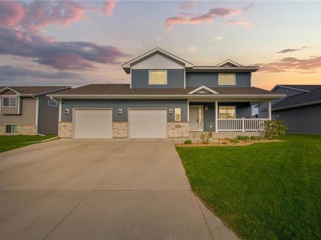 House for sale in Saint Peter, Minnesota