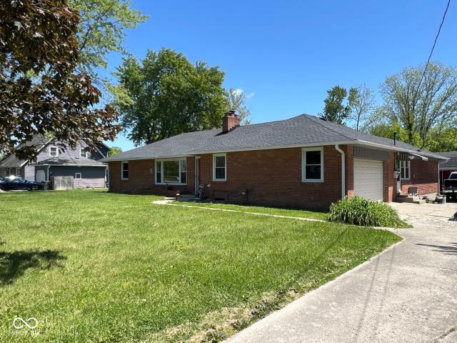 House for sale in New Palestine, Indiana