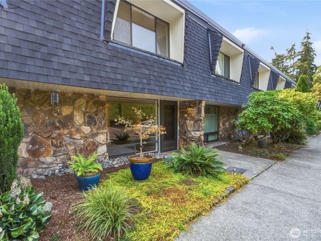 Townhouse for sale in Edmonds, Washington