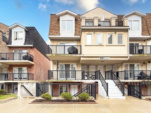 Condo for sale in Toronto, Golden Horseshoe