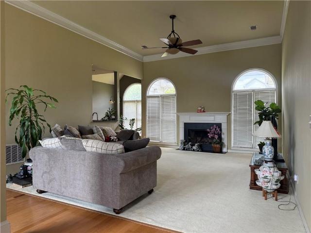 House for sale in Oak Village, Suwanee