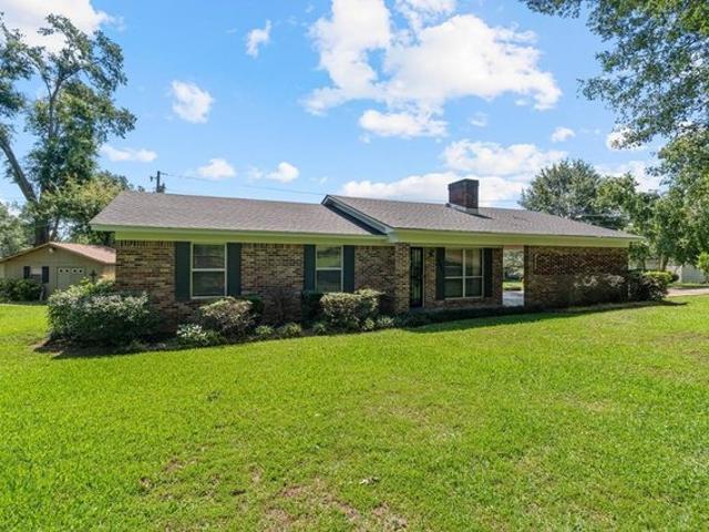 House for sale in Grenada, Mississippi