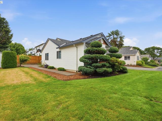 House for sale in Oregonia