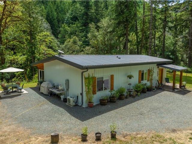 House for sale in Oregonia