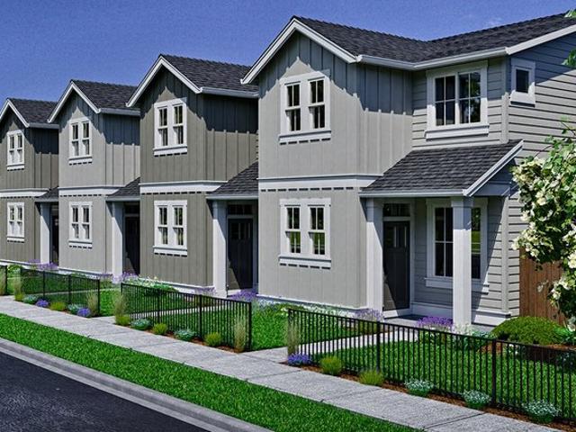 House for sale in Easton, Bend