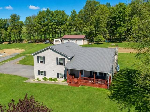 House for sale in Garrett, Maryland