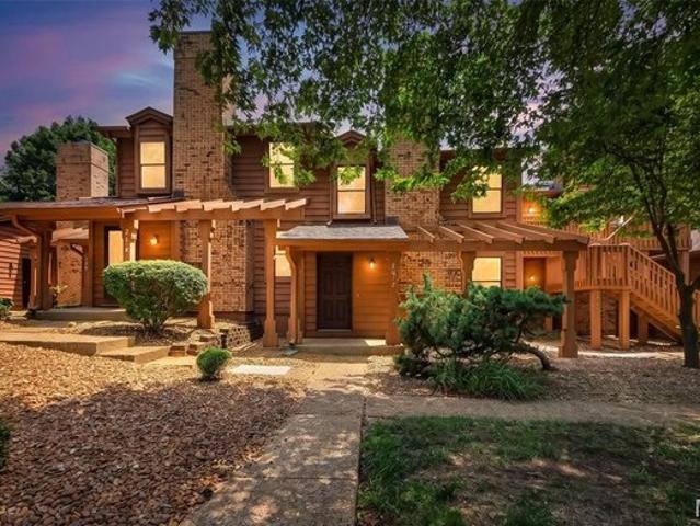 Townhouse for sale in Saint Charles, Missouri