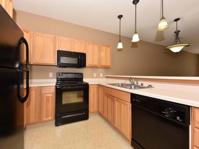 Condo for sale in Grafton, Ozaukee County