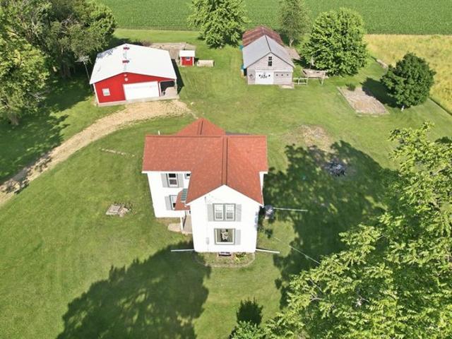 House for sale in Ashton, Illinois
