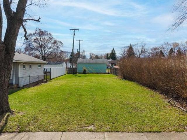 Land for sale in Dearborn Heights, Michigan