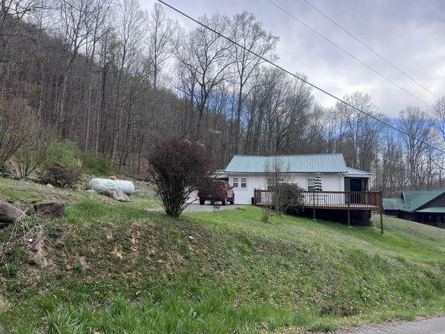 House for sale in Frakes, Kentucky