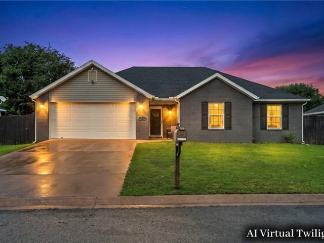 House for sale in Ark