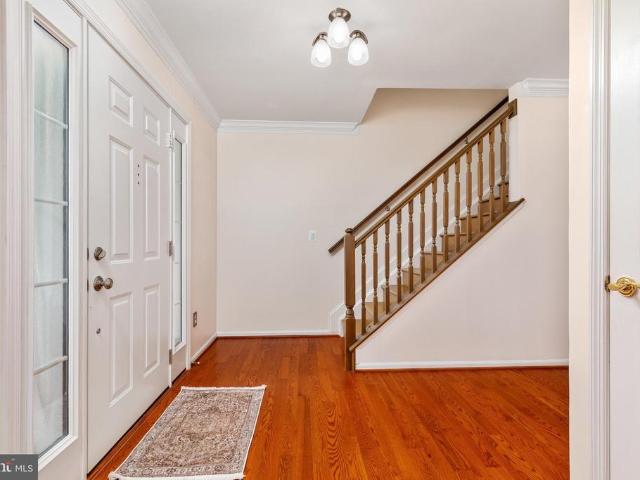 House for sale in Ashburn Village, Ashburn