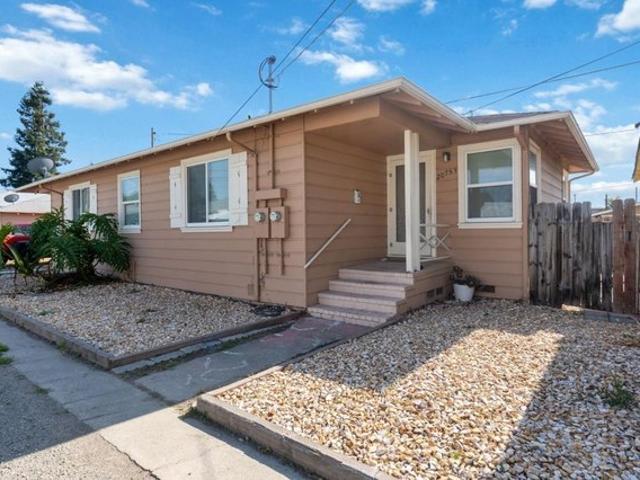 House for sale in Hayward, California