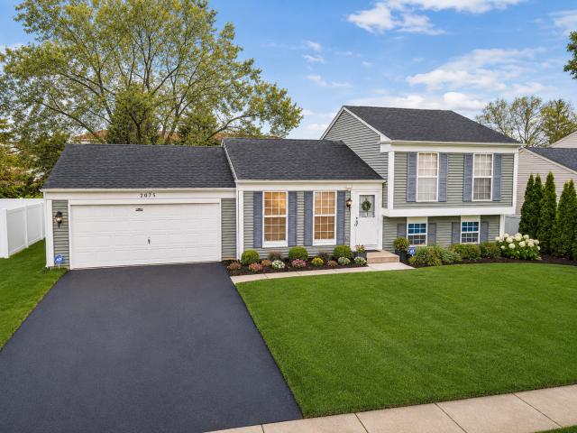 House for sale in Elgin, Illinois