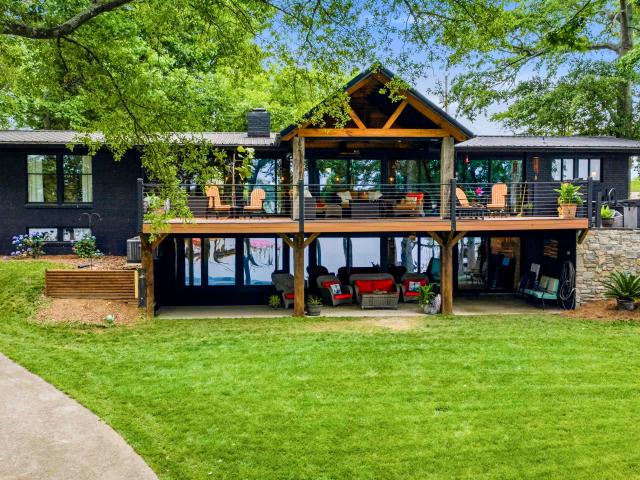 House for sale in Centre, Alabama