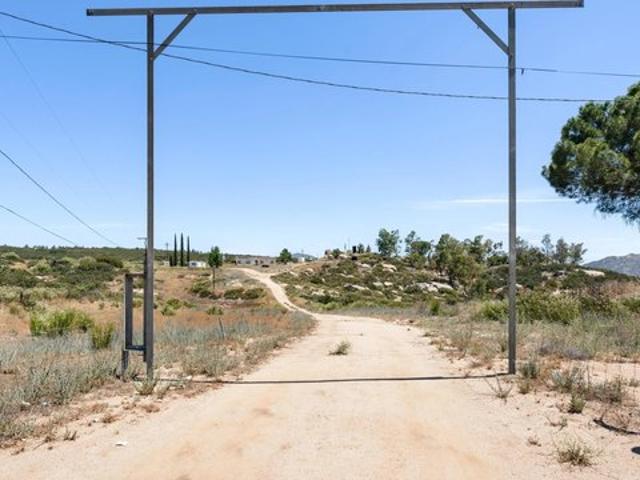 House for sale in Potrero, San Diego County