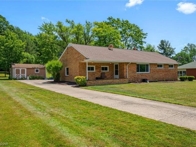 House for sale in Broadview Heights, Ohio