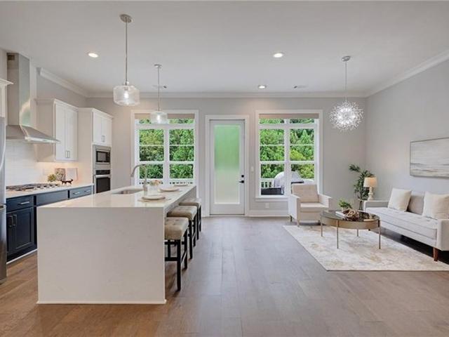 Townhouse for sale in Roswell, Georgia