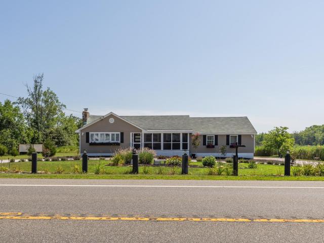 House for sale in Dennisville, New Jersey