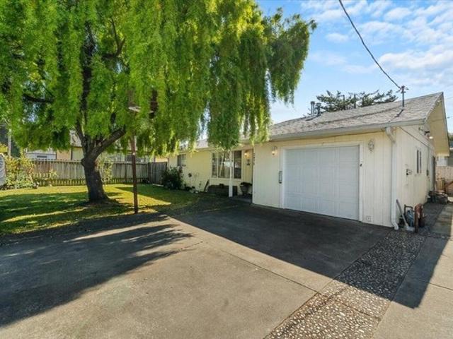 House for sale in Humboldt, California