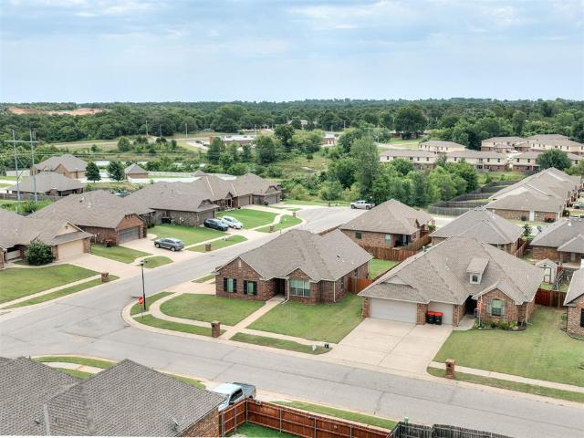 House for sale in Harrah, Oklahoma County