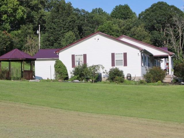 House for sale in Horse Cave, Kentucky