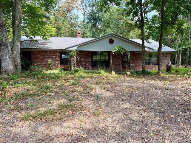 House for sale in Shelby, Texas