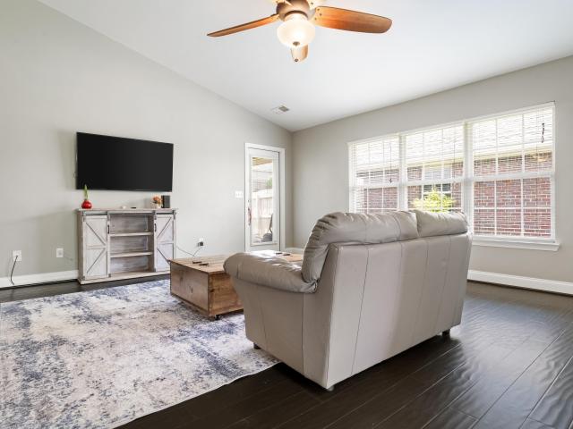 House for sale in Moody
