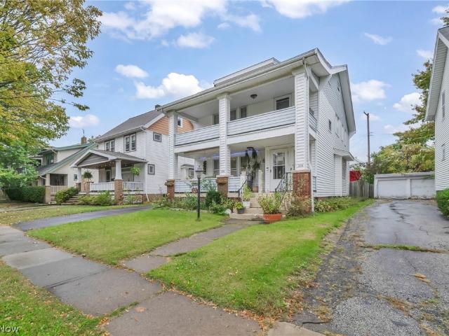 House for sale in Madison Village, Lakewood