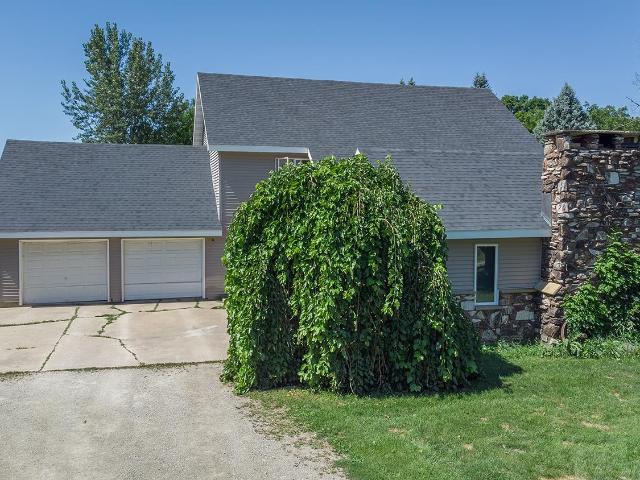 House for sale in Whiteside, Illinois