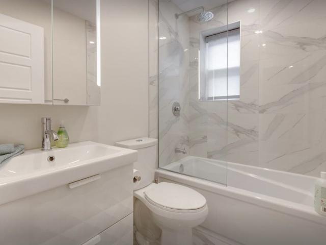 Apartment for rent in St. Leonard's, Quebec