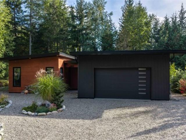 House for sale in Revelstoke, British Columbia