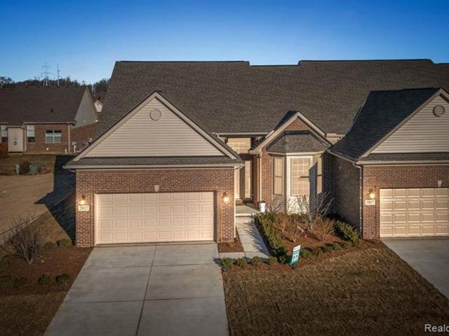 Condo for sale in Macomb, Michigan