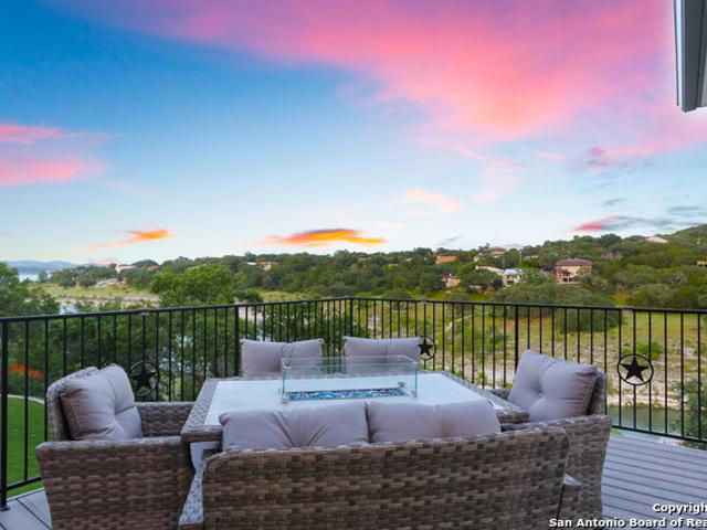 House for sale in Canyon Lake
