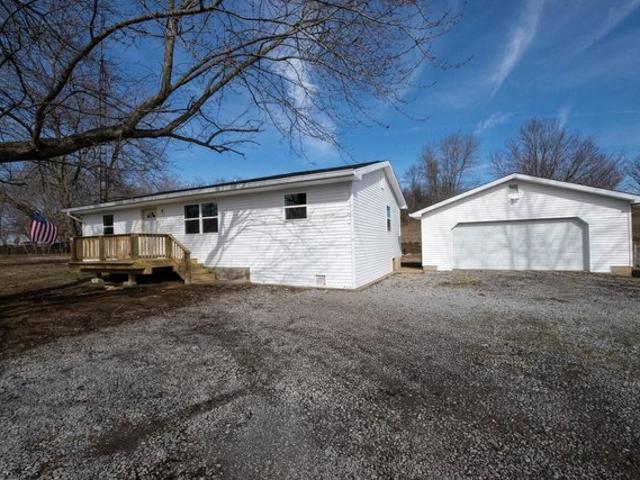 House for sale in Dixon, Kentucky