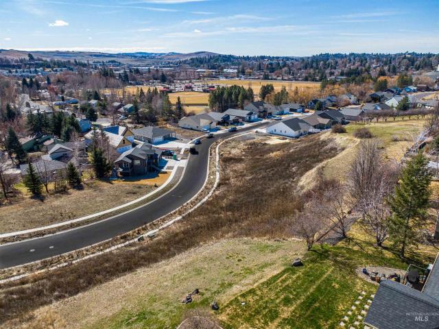 Land for sale in Moscow, Idaho
