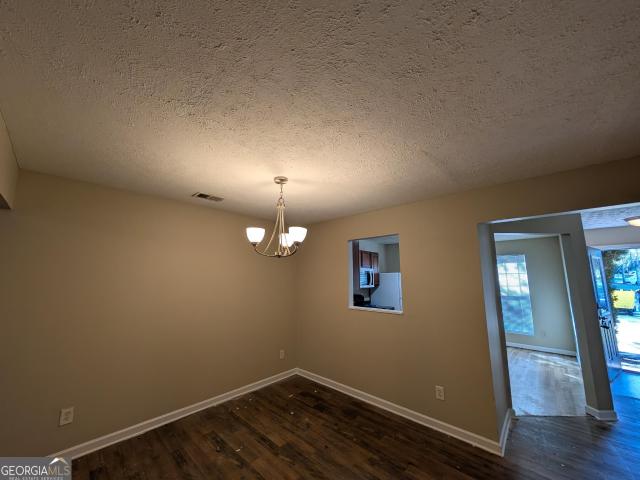 Townhouse for sale in Southfield Station, Lovejoy