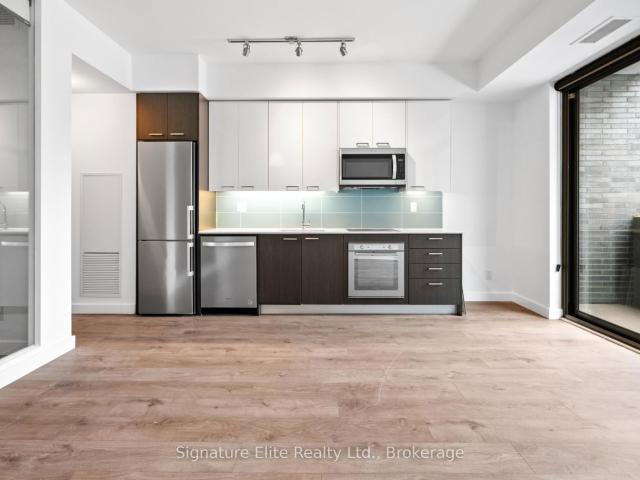 Condo for rent in Toronto, Golden Horseshoe