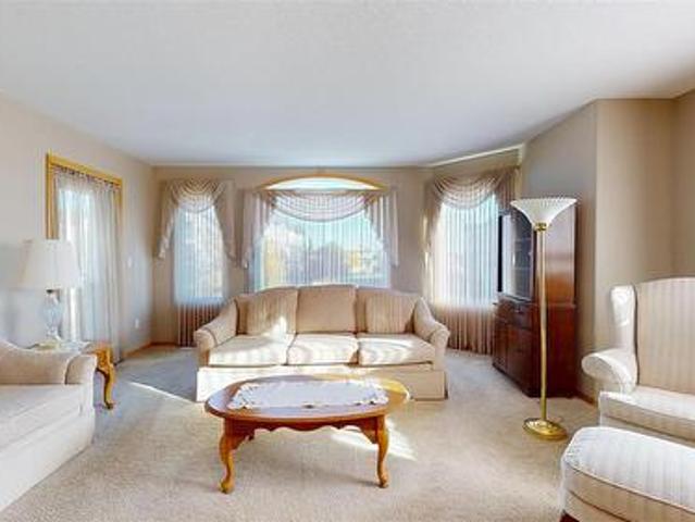 Condo for sale in Lakeridge, Regina