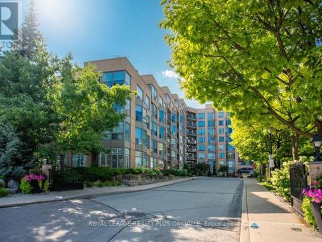 Condo for sale in Oakville, Ontario