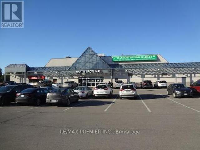 Commercial for rent in Longueuil, Quebec