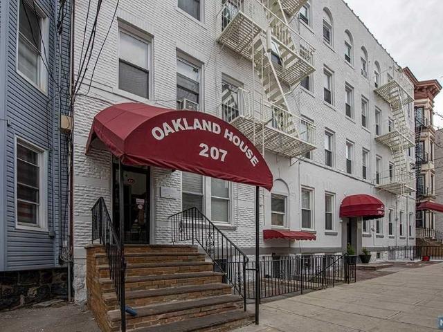 Condo for rent in Union City