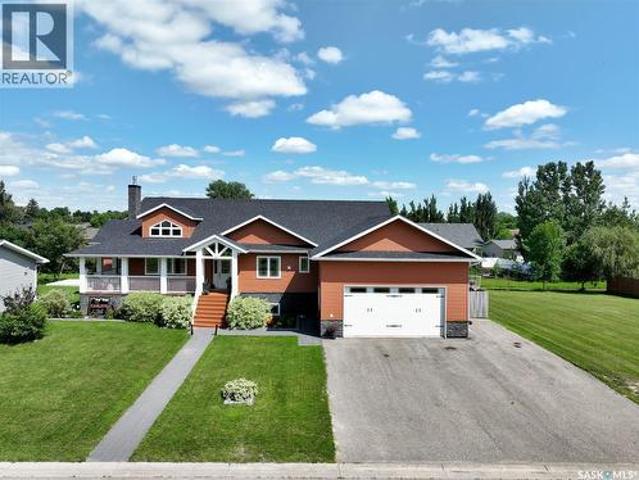 House for sale in Carnduff, Saskatchewan
