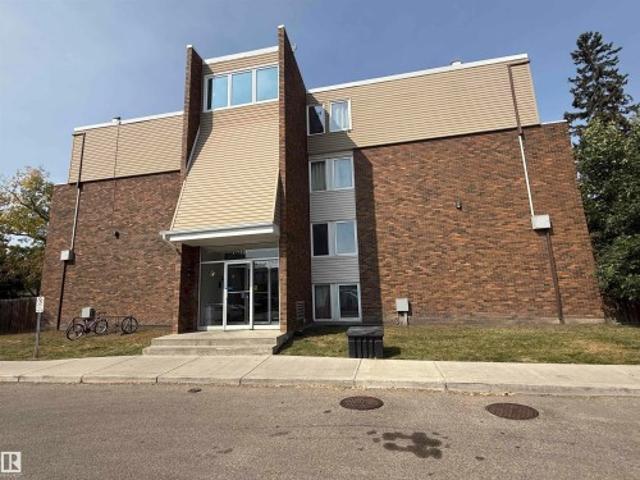 Condo for sale in Wedgewood, Alberta