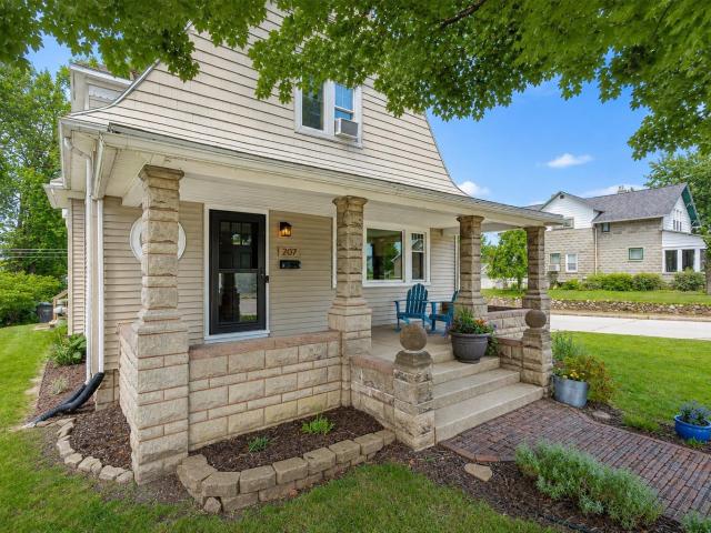 House for sale in Winona Lake, Indiana