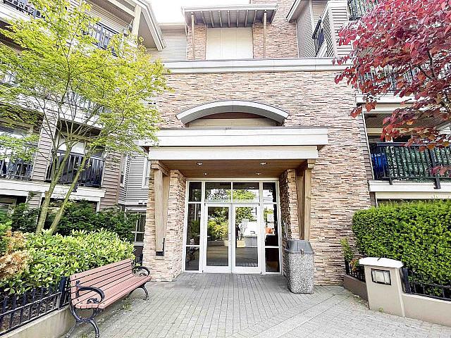 Condo for sale in British Columbia