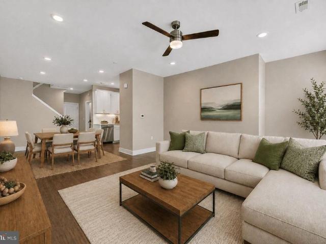 Townhouse for sale in Hopewell Parc, Hopewell Township