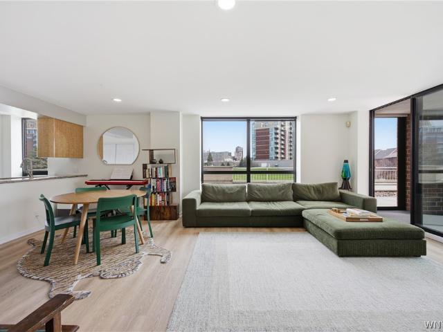 Condo for sale in Downtown, Buffalo
